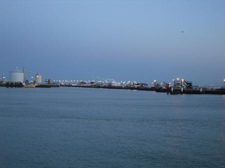 Vu du port de la jetée Ouest, le soir